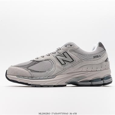 New Balance 2002R 
