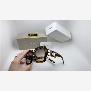 DIOR  2022新款太陽眼鏡 墨鏡 時尚休閒眼鏡