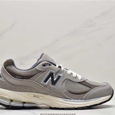 Atmos x New Balance 2002系列 聯名款復古休閑跑步鞋