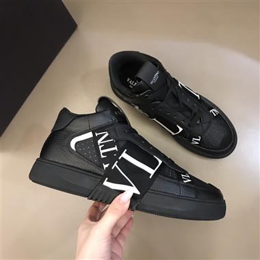 Valentino   2023新款男生鞋子