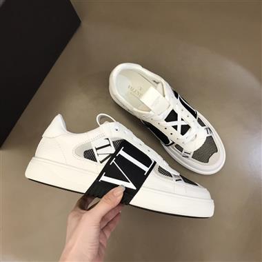 Valentino   2023新款男生鞋子