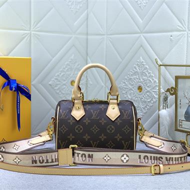 LOUIS VUITTON   2023新款女生時尚休閒包 尺寸:20.5*13.5*12CM