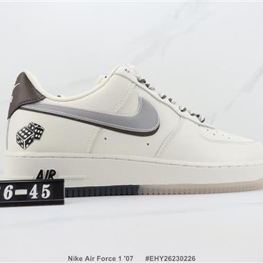 Nike Air Force 1 '07 空軍一號低幫板鞋
