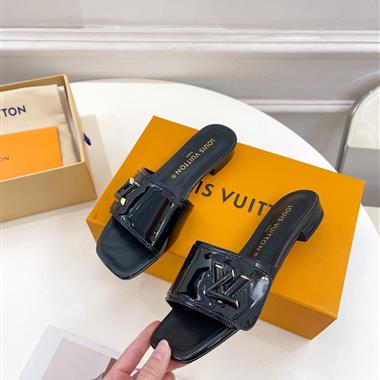 Louis Vuitton   2023新款休閒時尚女生鞋子