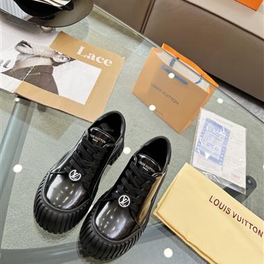 Louis Vuitton   2023新款休閒時尚女生鞋子