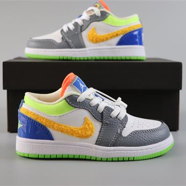 Nike SB Dunk Low Pro 新款低邦時尚童鞋 