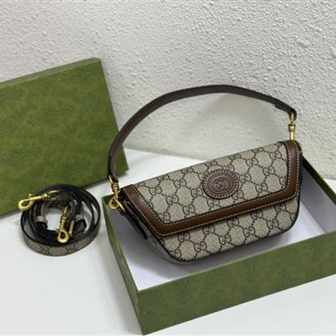 GUCCI   2023新款女生時尚休閒包  尺寸：18CM