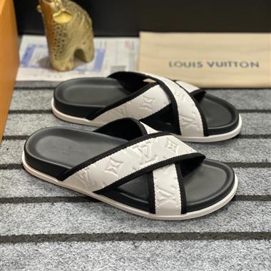 Louis Vuitton   2023新款休閒時尚男生鞋子