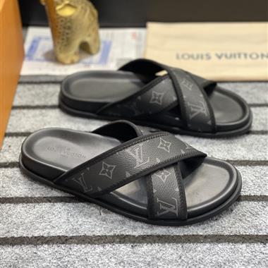 Louis Vuitton   2023新款休閒時尚男生鞋子