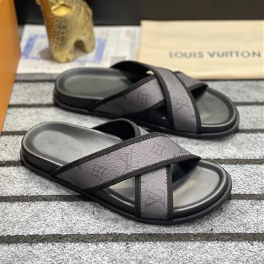 Louis Vuitton   2023新款休閒時尚男生鞋子