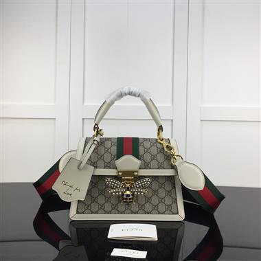 GUCCI   2023新款女生時尚休閒包 尺寸:25.5*17*13CM