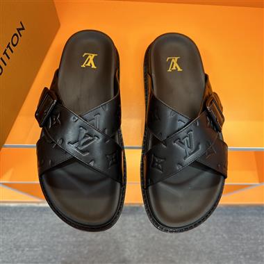 Louis Vuitton  2023新款休閒時尚男生鞋子