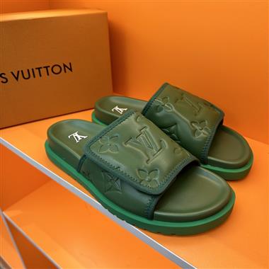 Valentino   2023新款休閒時尚男生鞋子
