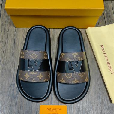 Louis Vuitton    2023新款休閒時尚男生鞋子
