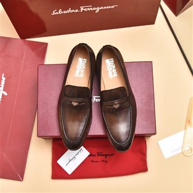 Ferragamo    2023新款休閒時尚男生鞋子