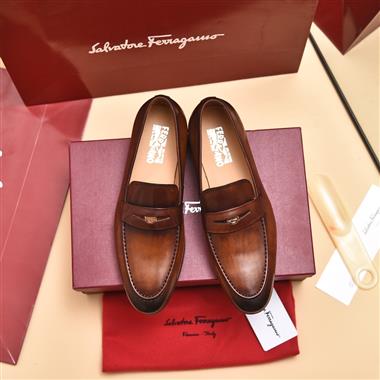 Ferragamo    2023新款休閒時尚男生鞋子