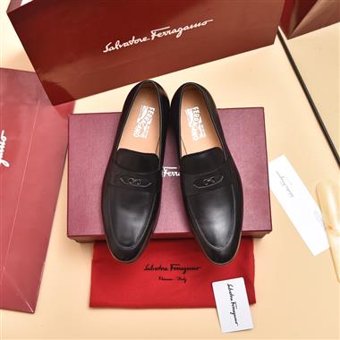 Ferragamo    2023新款休閒時尚男生鞋子