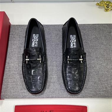 Ferragamo    2023新款休閒時尚男生鞋子