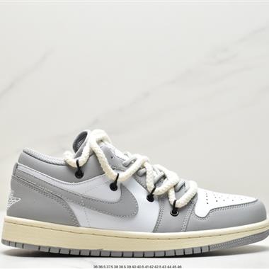 Nike Air Jordan Retro 1 Low  AJ1