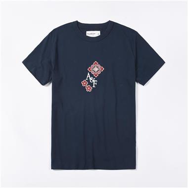 ABERCROMBIE & FITCH HCO 2023男生短袖T恤