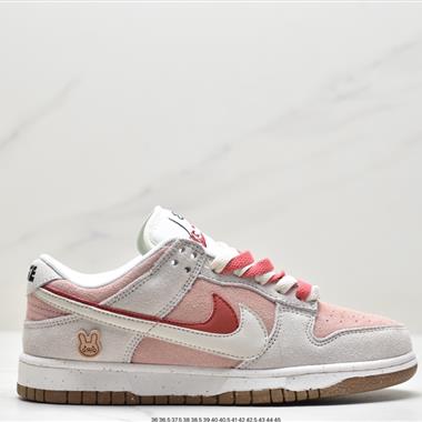 Nike SB Zoom Dunk Low 經典百搭板鞋