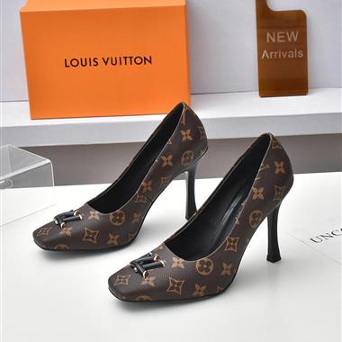 Louis Vuitton   2023新款休閒時尚女生鞋子