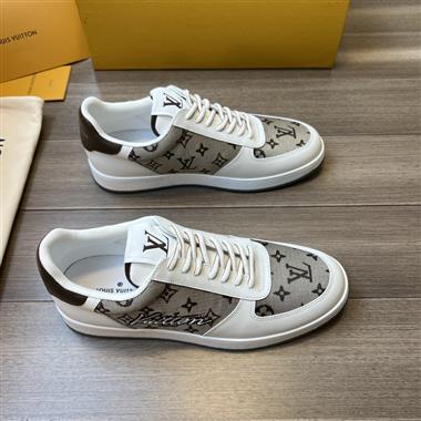 Louis Vuitton    2023新款休閒時尚男生鞋子