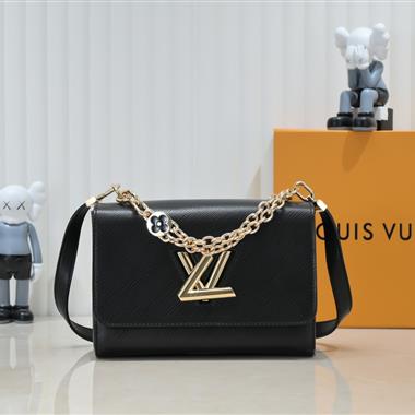 LOUIS VUITTON  2023新款女生時尚休閒包  尺寸:23*17*9.5CM