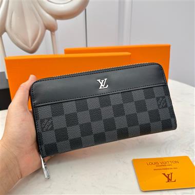 LOUIS VUITTON    2023新款男生時尚休閒包  尺寸：19-10-2.5CM