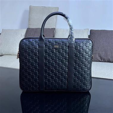 GUCCI   2023新款男生時尚休閒包  尺寸：38-28-5CM