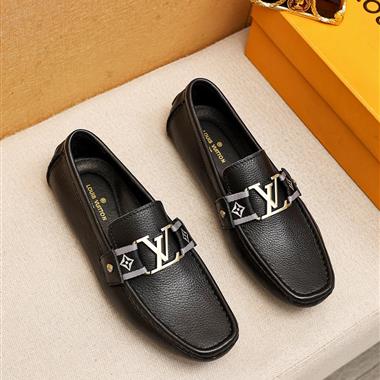 LOUIS VUITTON  2023新款休閒時尚男生鞋子