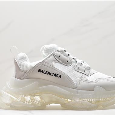 BALENCIAGA  Triple S 三代做舊厚底老爹鞋