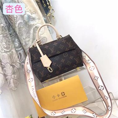 LOUIS VUITTON    2023新款女生時尚休閒包 尺寸：20*16*7.5CM