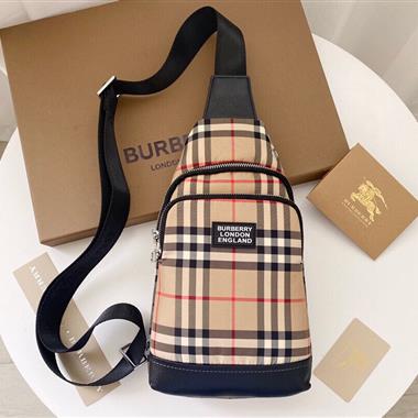 BURBERRY   2023新款男生時尚休閒包 尺寸：30*17.5*5CM