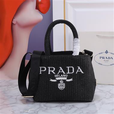 PRADA   2023新款女生時尚休閒包  尺寸：25*19CM