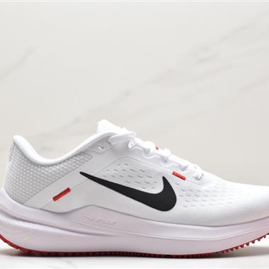 Nike Air Zoom Winflo 10 登月跑鞋