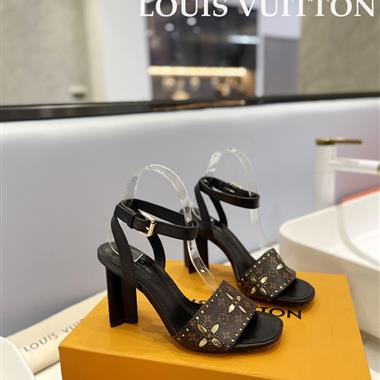 Louis Vuitton   2023新款休閒時尚女生鞋子