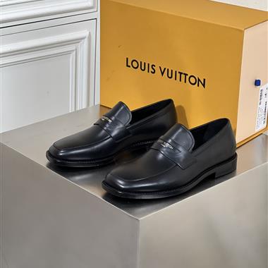 Louis Vuitton   2023新款休閒時尚男生鞋子