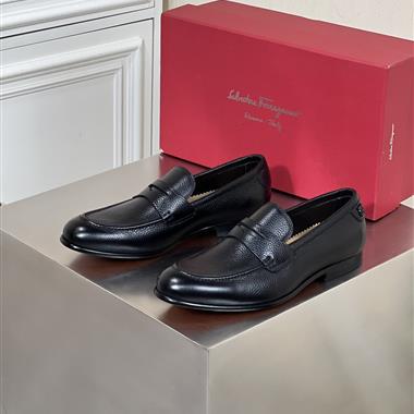 Ferragamo   2023新款休閒時尚男生鞋子