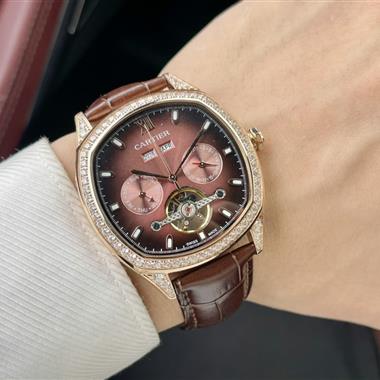 Cartier   2023新款時尚休閒手錶  尺寸：42MM