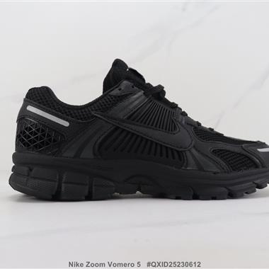 Nike Zoom Vomero 5 登月5代減震跑步鞋