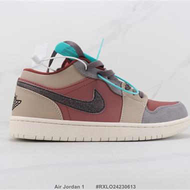 Nike Air Jordan 1 1代低幫板鞋 