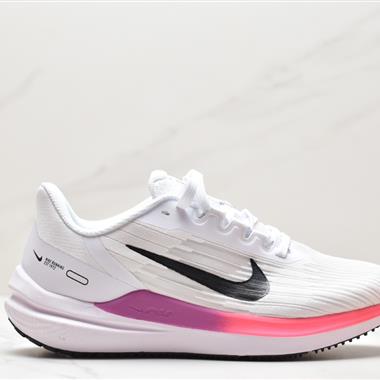 Nike Air Zoom Winflo 9登月跑鞋