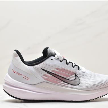 Nike Air Zoom Winflo 9登月跑鞋