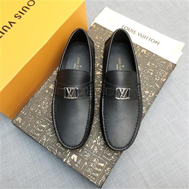 Louis Vuitton   2023新款休閒時尚男生鞋子