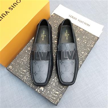 Louis Vuitton   2023新款休閒時尚男生鞋子