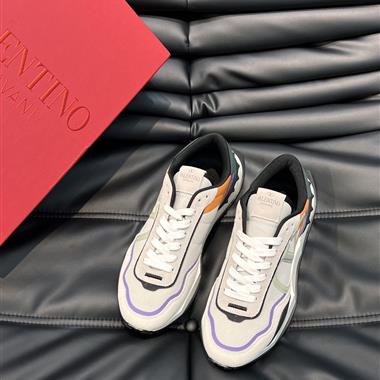 Valentino   2023新款休閒時尚男生鞋子