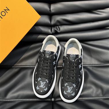 Louis Vuitton    2023新款休閒時尚男生鞋子