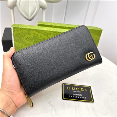 GUCCI    2023新款男生時尚休閒包  尺寸：19-10-2.5CM