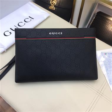 GUCCI  2023新款男生時尚休閒包 尺寸28*18*3CM